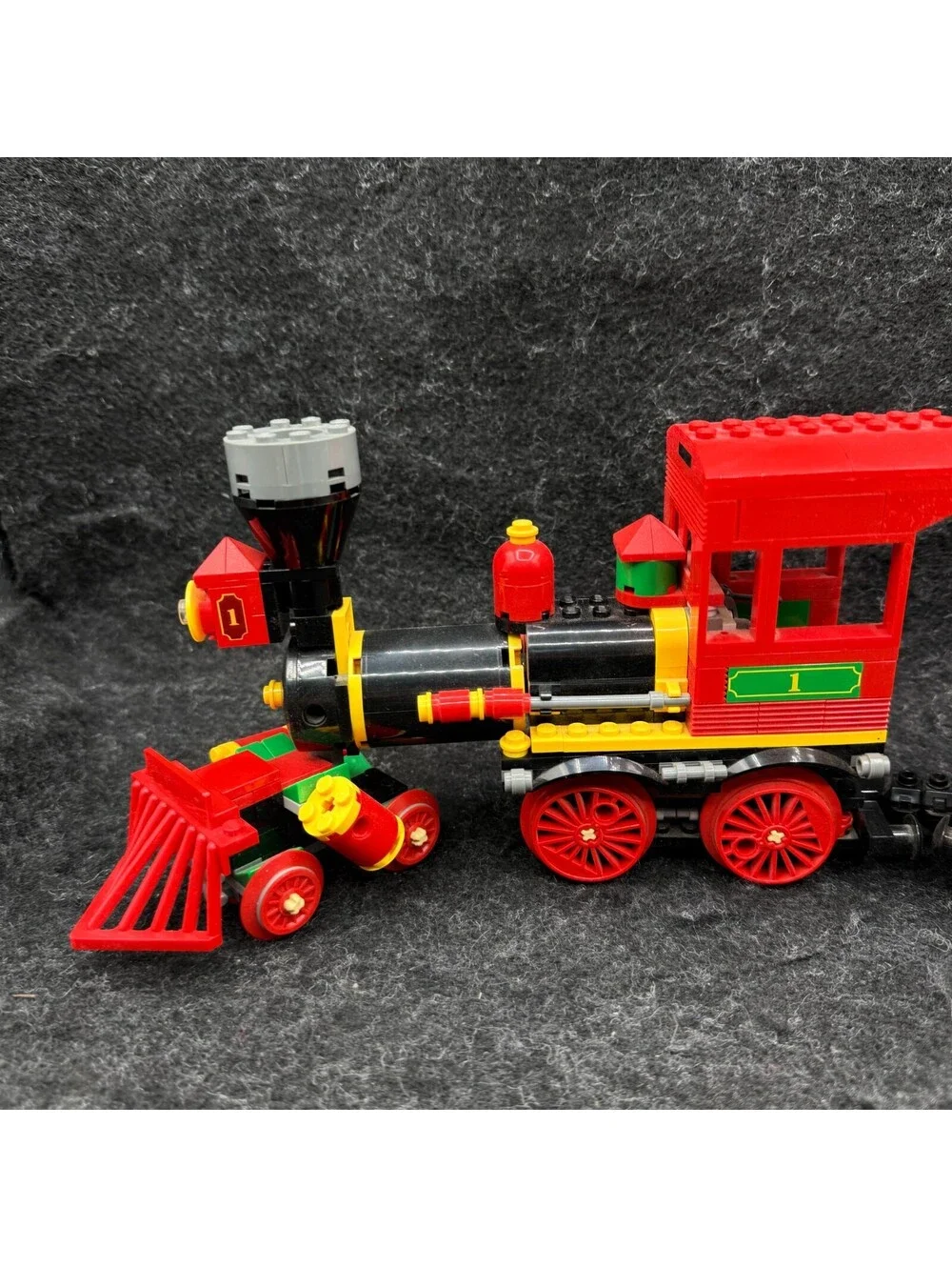 Not Complete LEGO 7597 Disney Toy Story Western Train Chase Toy Story LEGO 7597